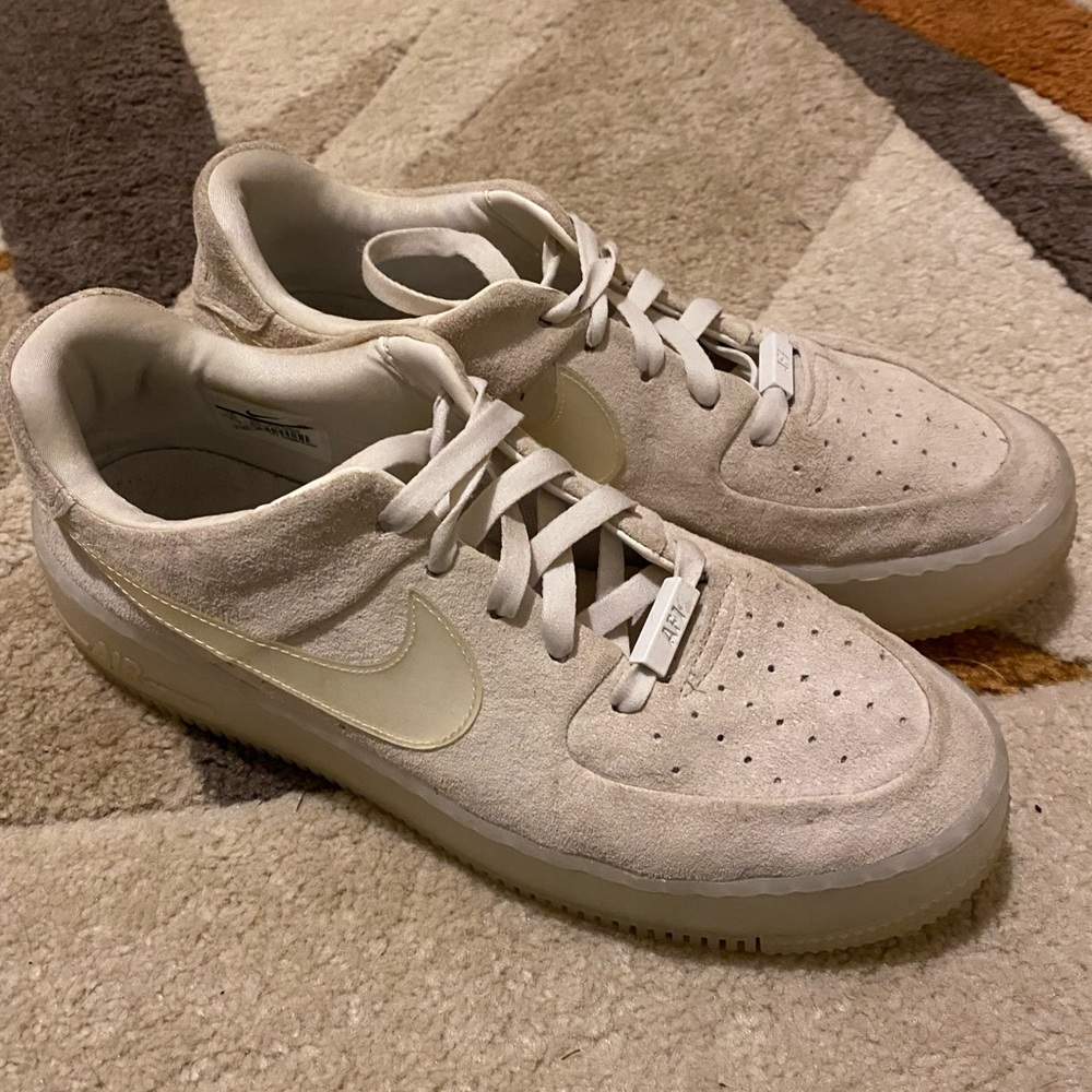 Nike Air Force One Sage Lows Beige